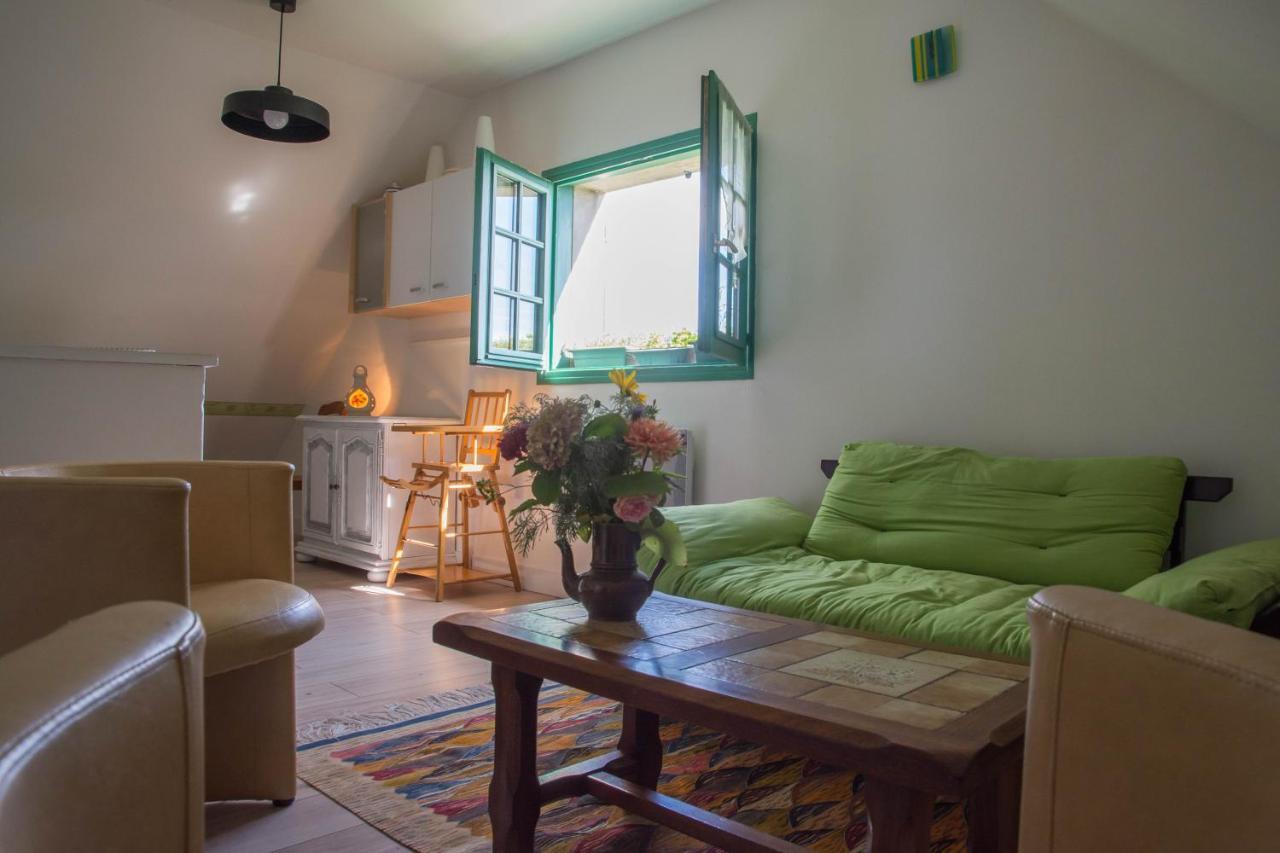 Appartement En Campagne A 1H30 De Paris Foucrainville Exterior foto
